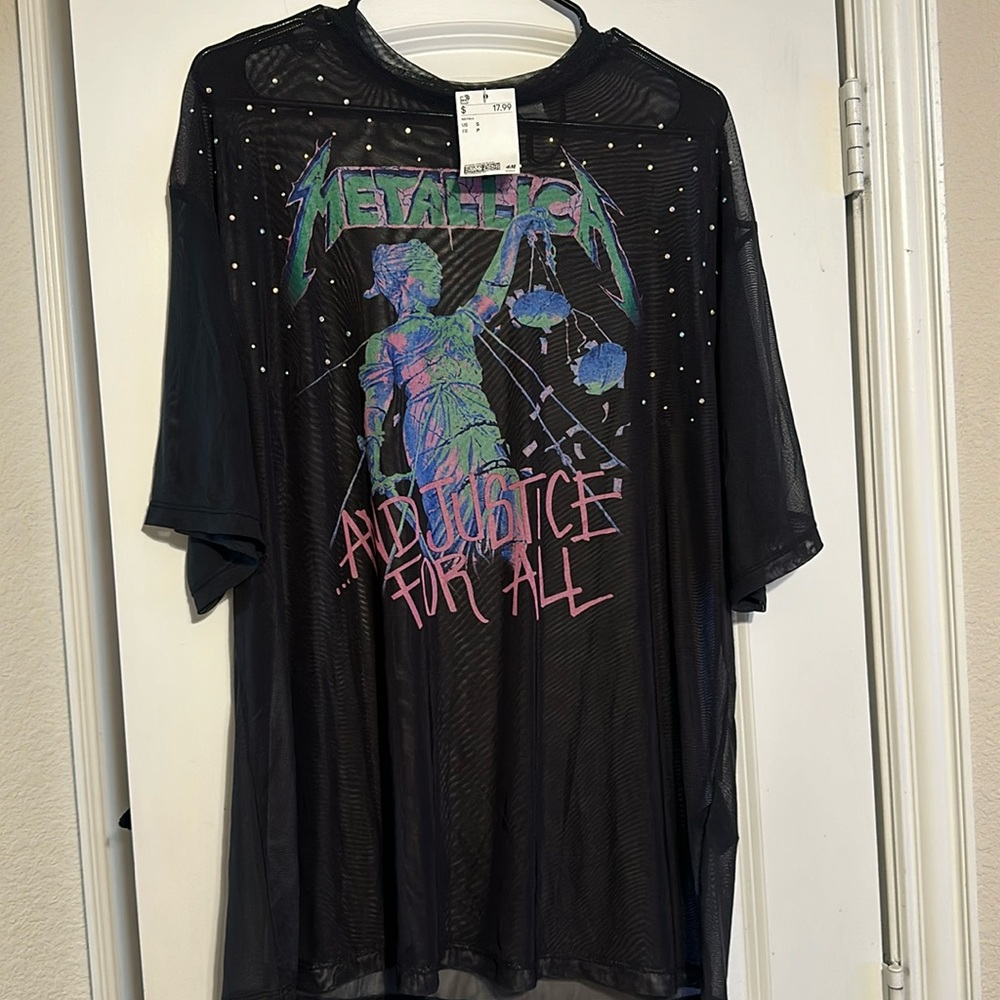 Black mesh shrit